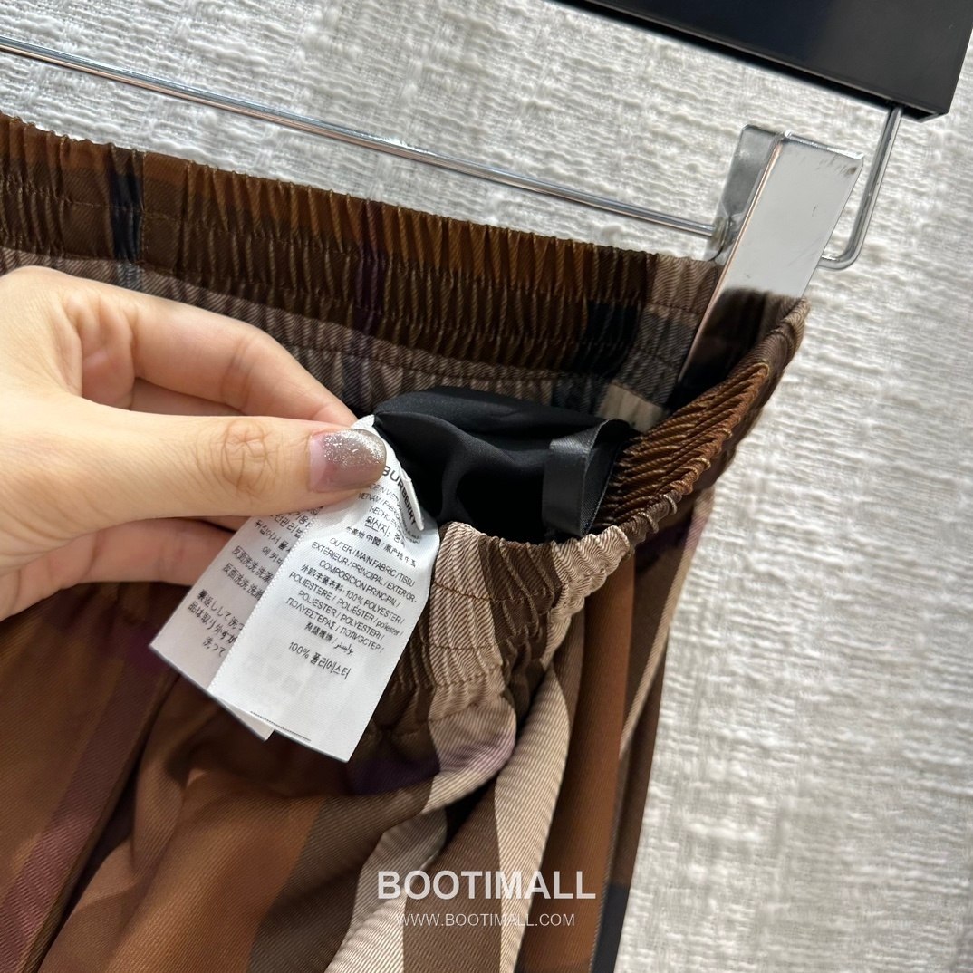 Burberry SS26 Cotton Check Straight Fit Pants 버버리 SS26 코튼 체크 스트레이트핏 브라운 팬츠 14