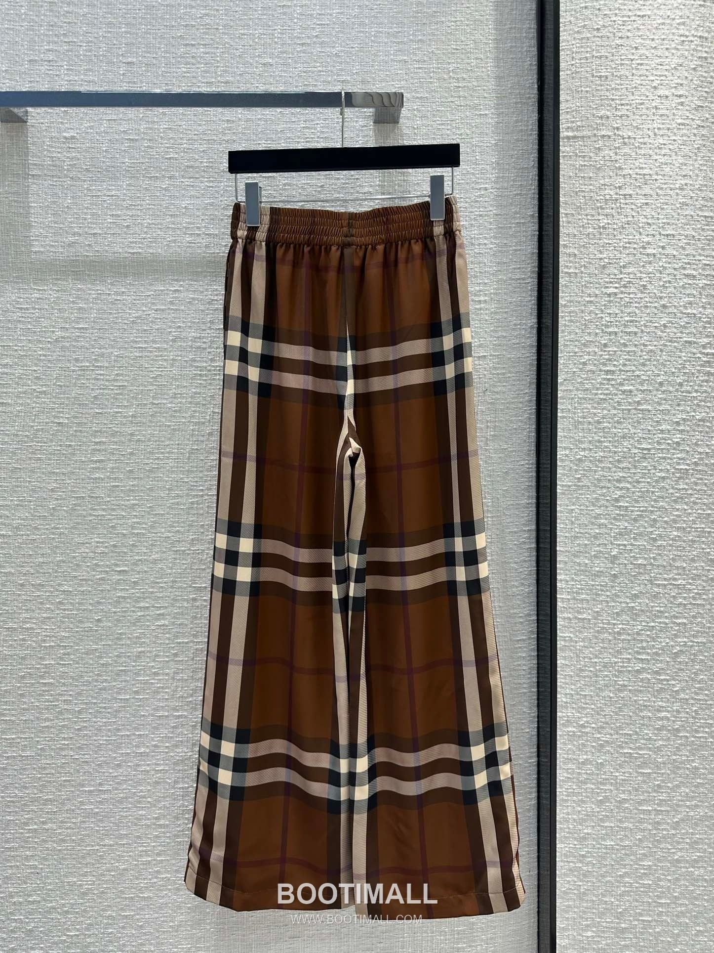 Burberry SS26 Cotton Check Straight Fit Pants 버버리 SS26 코튼 체크 스트레이트핏 브라운 팬츠 18