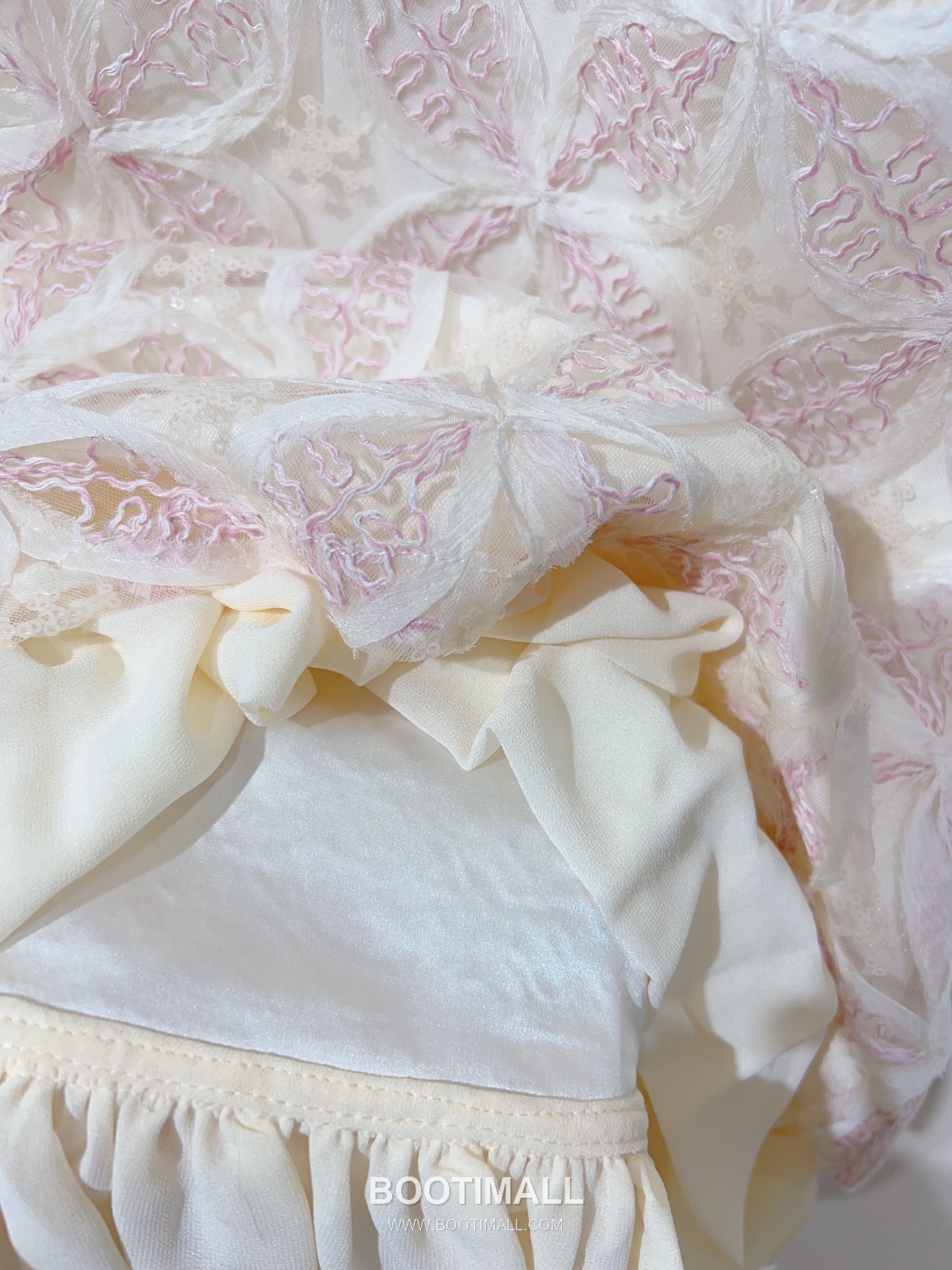 Dior SS26 Chiffon Embroidered Short Sleeve One Piece 디올 SS26 쉬폰 자수 반팔 블루 원피스 7