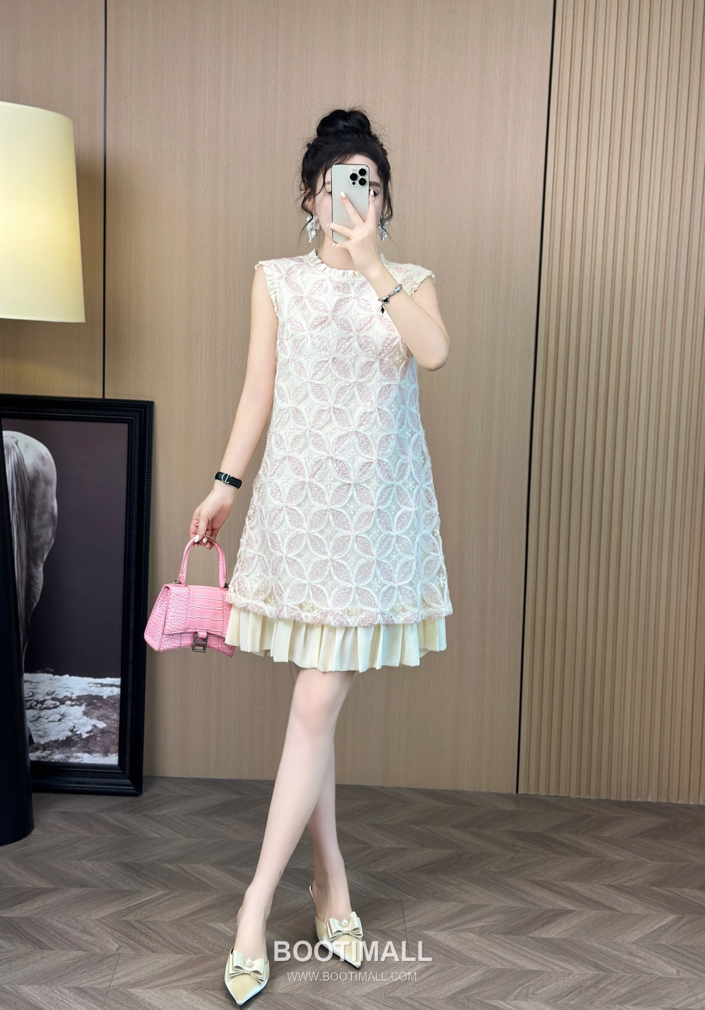 Dior SS26 Chiffon Embroidered Short Sleeve One Piece 디올 SS26 쉬폰 자수 반팔 블루 원피스 10