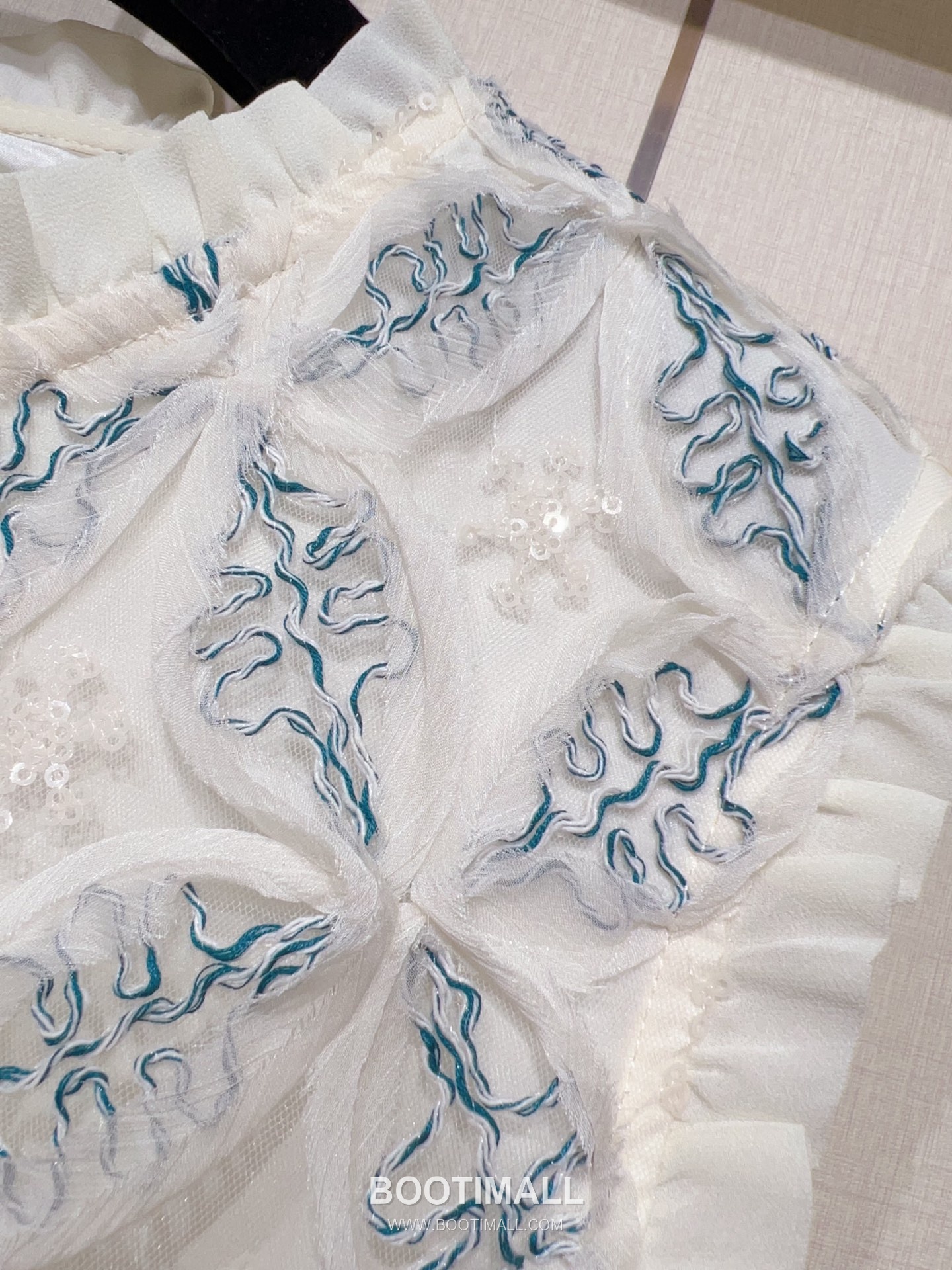 Dior SS26 Chiffon Embroidered Short Sleeve One Piece 디올 SS26 쉬폰 자수 반팔 블루 원피스 13