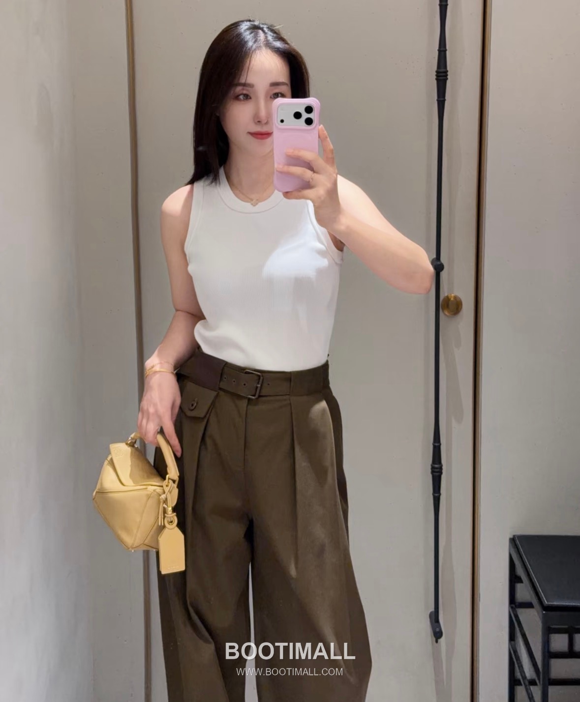 Loewe SS26 Cotton Pleated Belted Wide Pants 로에베 SS26 코튼 플리츠 벨트 와이드 그린 팬츠 2