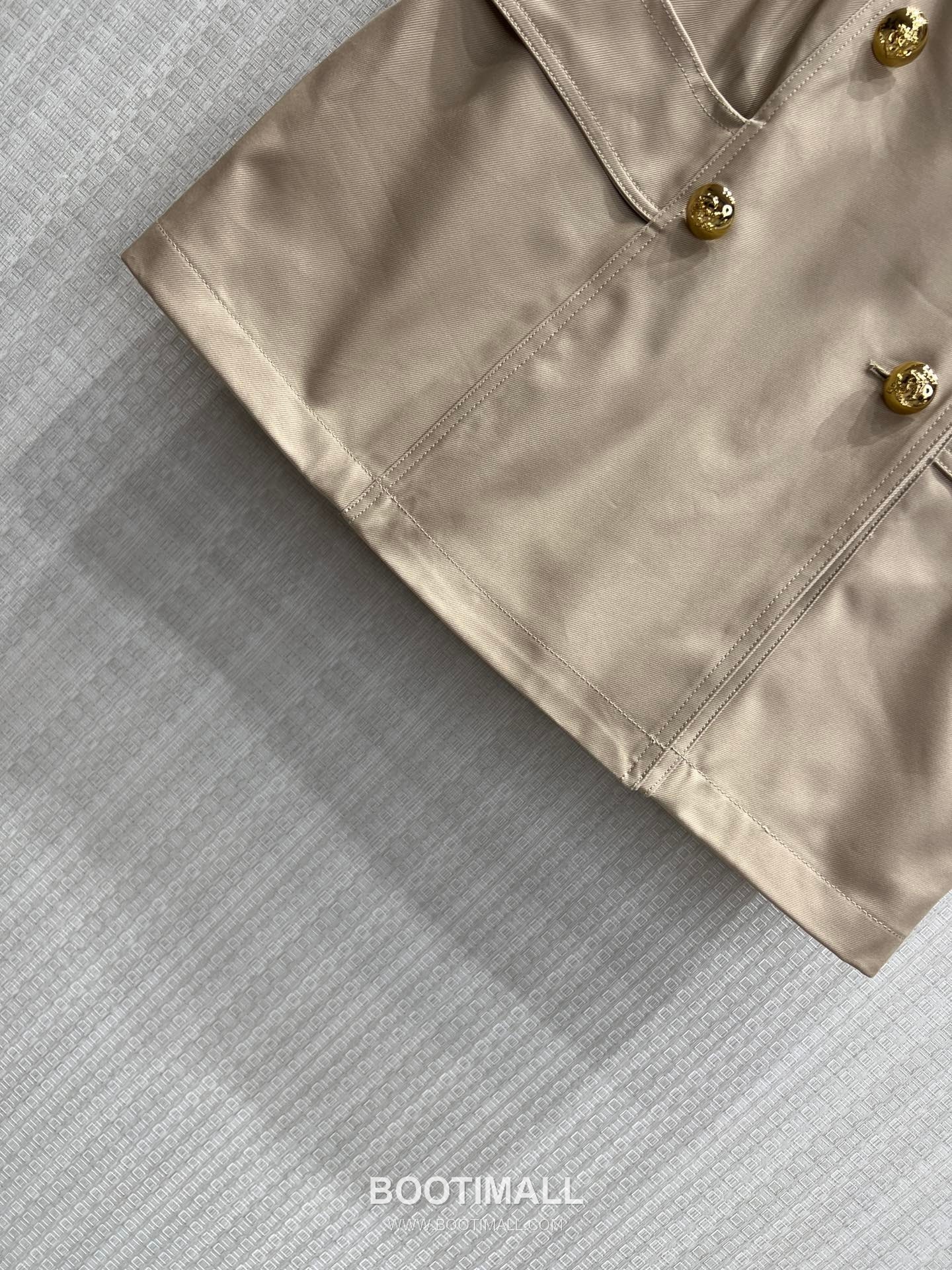 Louis Vuitton SS26 Cotton Cargo Belted Midi Skirt 루이비통 SS26 코튼 카고 벨트 카멜 스커트 17