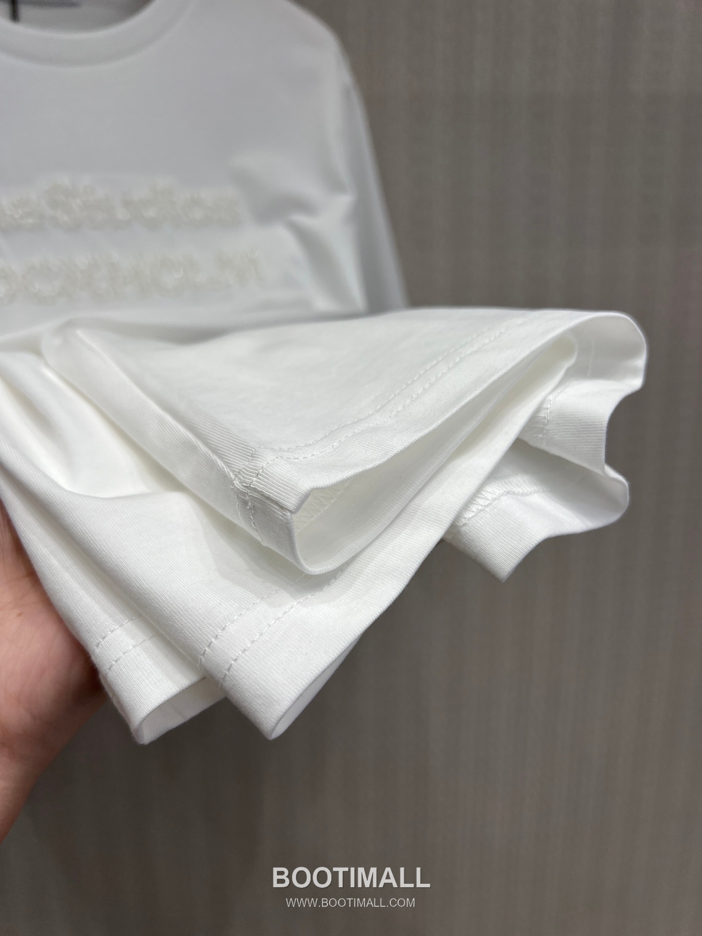 Acne Studios SS26 Cotton Beaded Logo T-Shirt 아크네스튜디오 SS26 코튼 비즈 로고 블랙 티셔츠 8