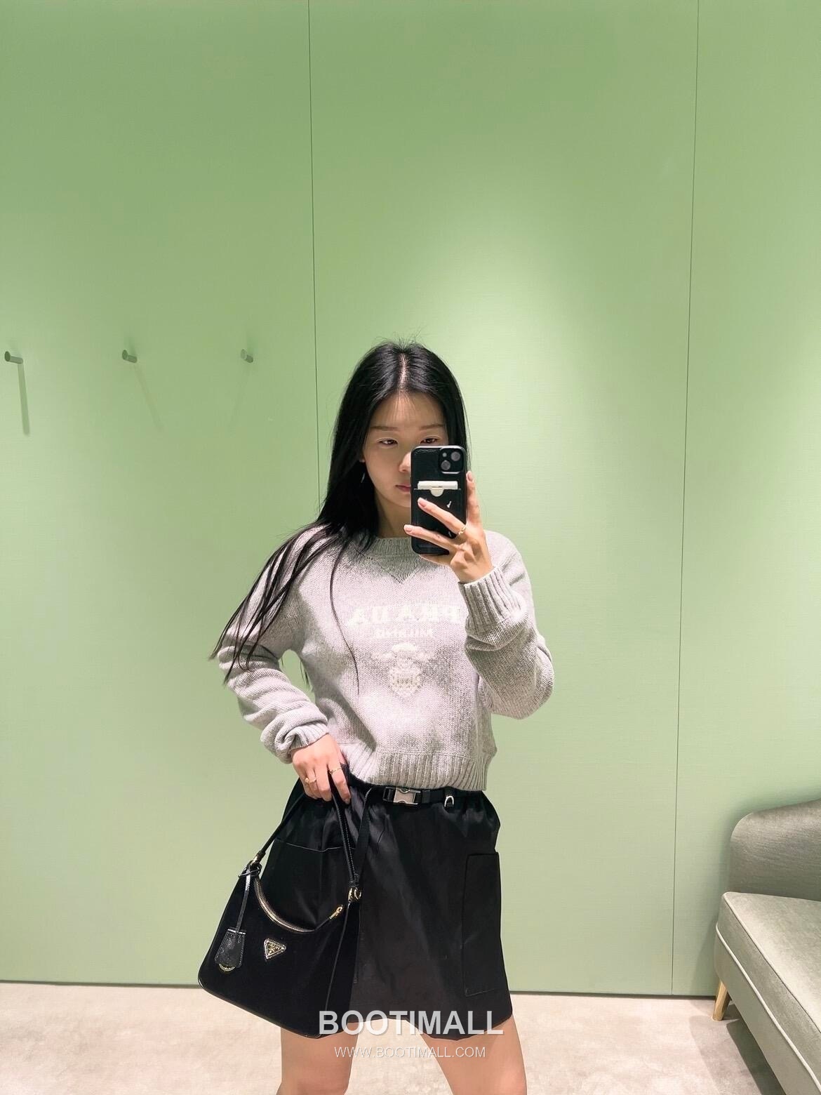 Prada SS26 Nylon Belt A-Line Mini Skirt 프라다 SS26 나일론 벨트 A라인 블랙 스커트 1