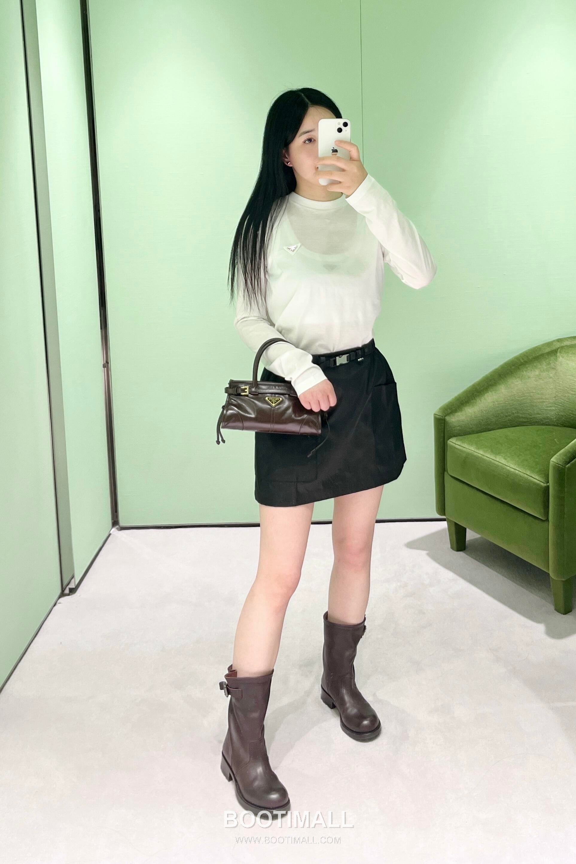 Prada SS26 Nylon Belt A-Line Mini Skirt 프라다 SS26 나일론 벨트 A라인 블랙 스커트 5