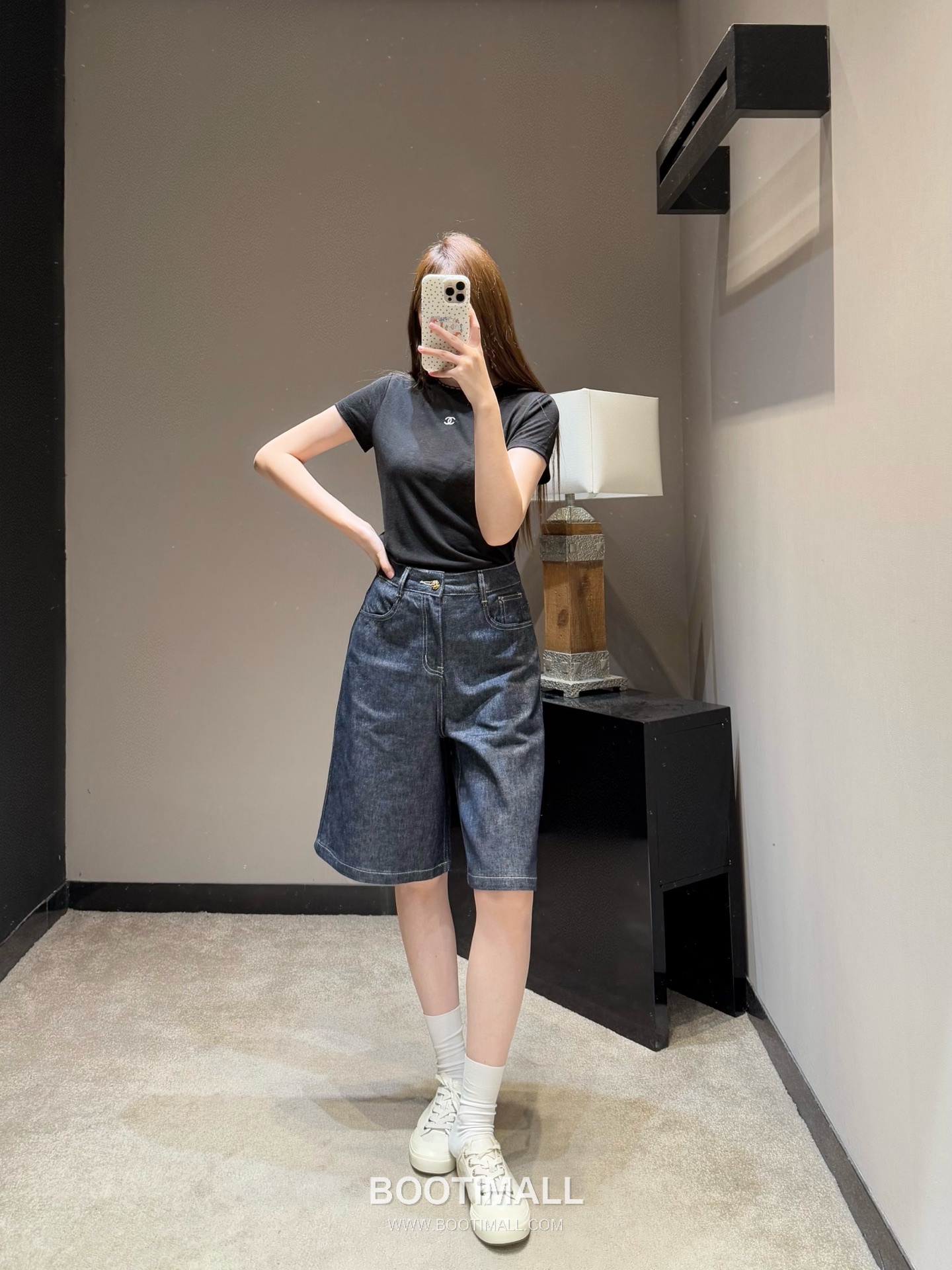 Loro Piana SS26 Cotton Denim A-Line Wide Shorts 로로피아나 SS26 코튼 데님 A라인 와이드 블루 쇼츠 5