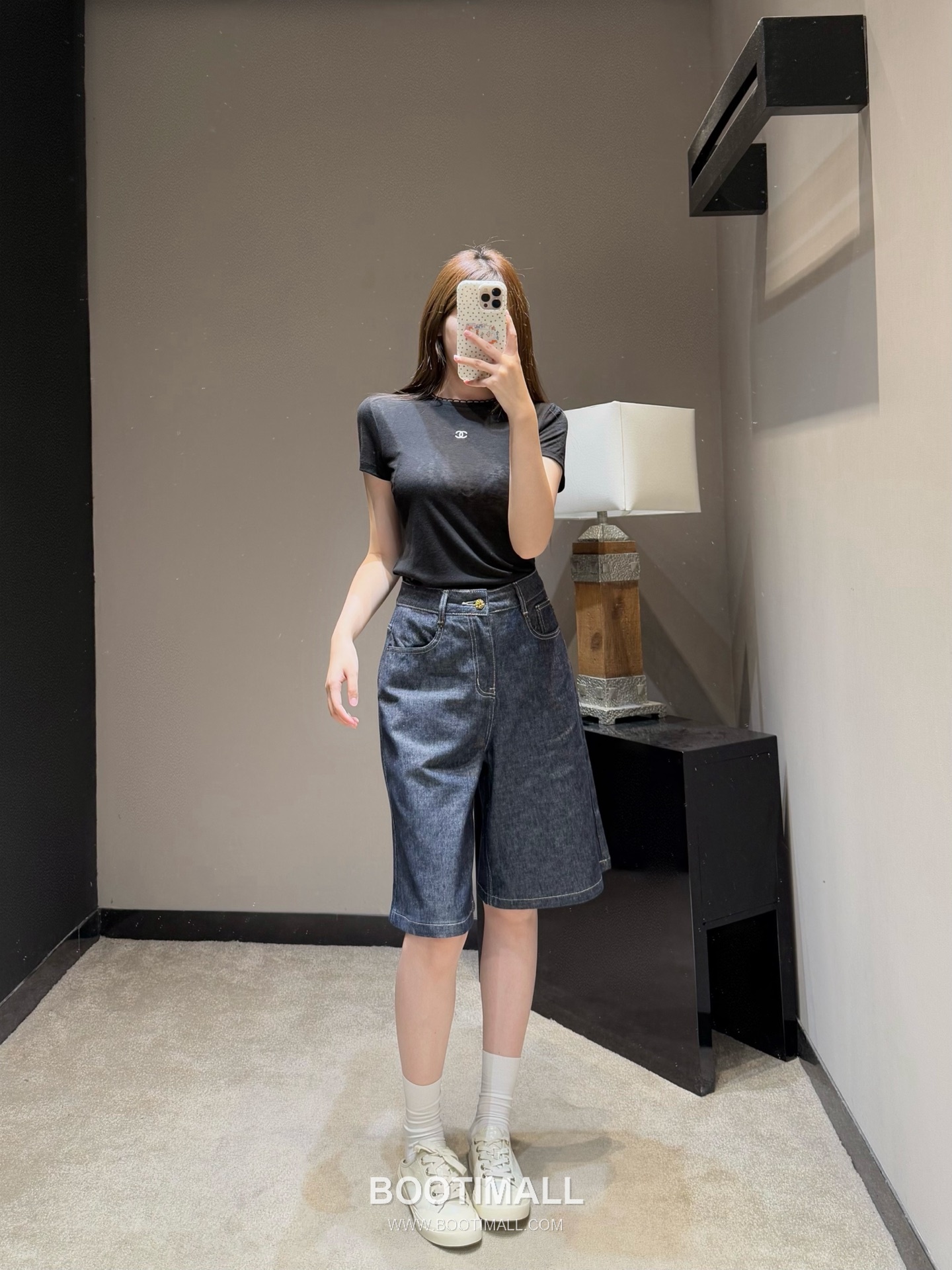 Loro Piana SS26 Cotton Denim A-Line Wide Shorts 로로피아나 SS26 코튼 데님 A라인 와이드 블루 쇼츠 9