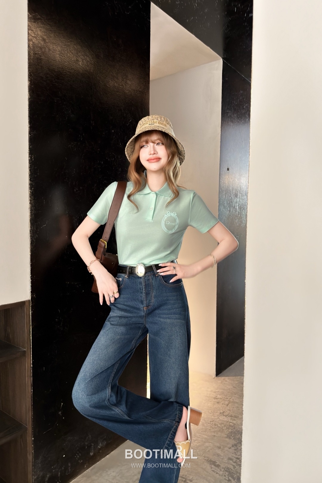 Dior SS26 Cotton Polo Collar Logo T-Shirt 디올 SS26 코튼 폴로 카라 로고 화이트 티셔츠 1