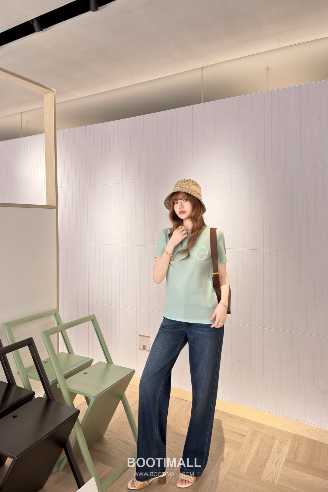 Dior SS26 Cotton Polo Collar Logo T-Shirt 디올 SS26 코튼 폴로 카라 로고 화이트 티셔츠 2