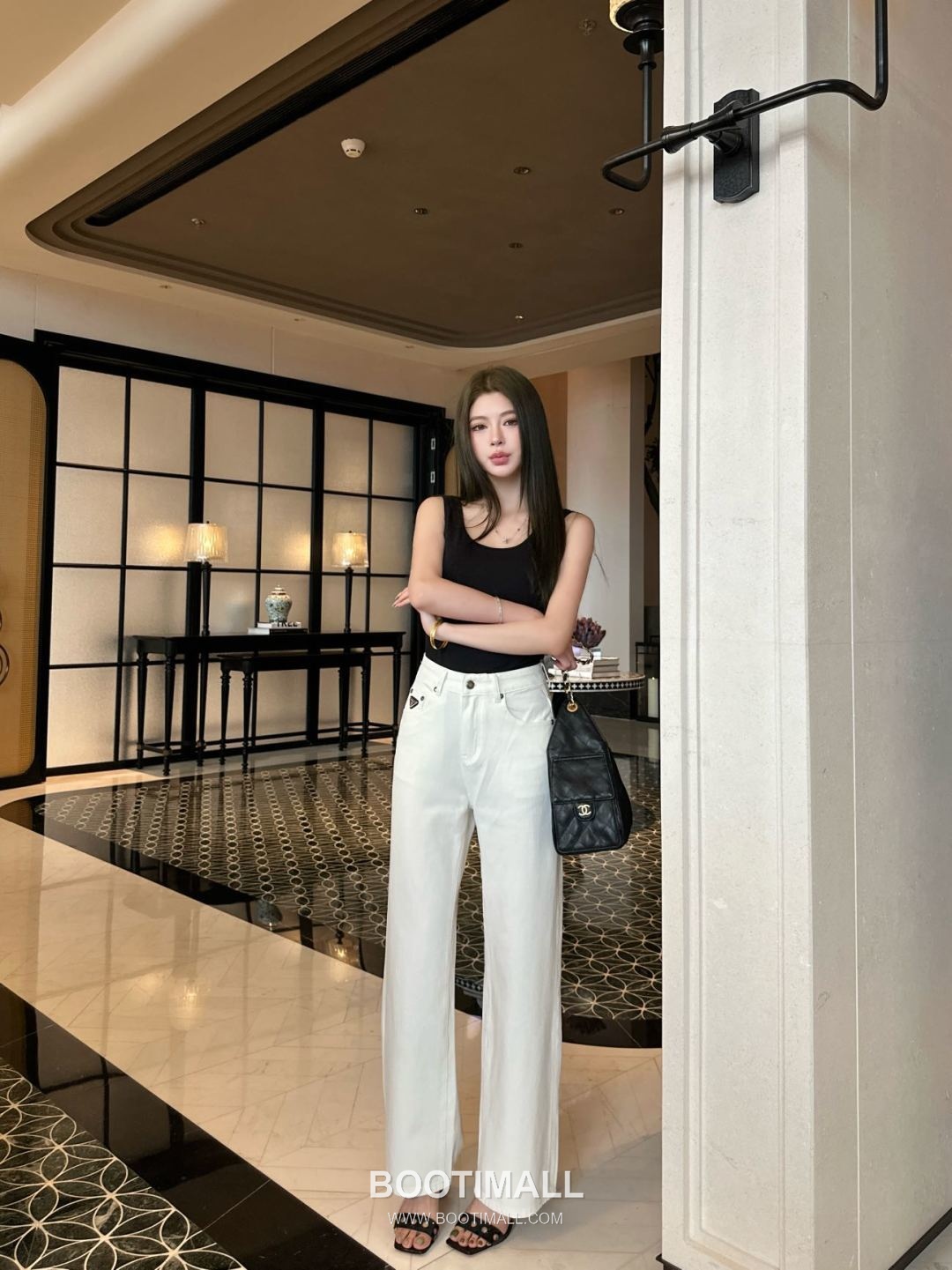 Prada SS26 Cotton Denim Tailored Straight Pants 프라다 SS26 코튼 데님 테일러드 스트레이트 블루 팬츠 5