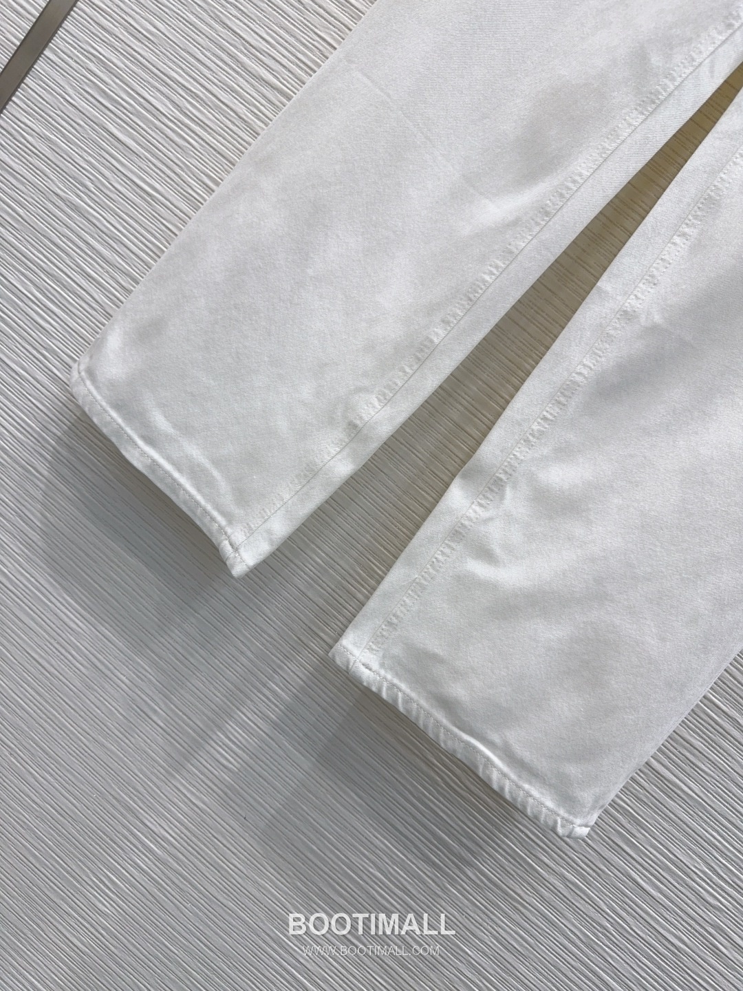 Prada SS26 Cotton Denim Tailored Straight Pants 프라다 SS26 코튼 데님 테일러드 스트레이트 블루 팬츠 15