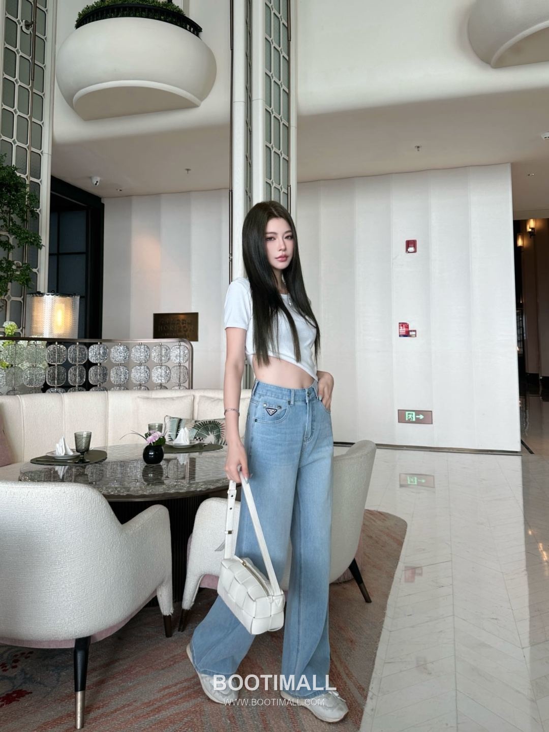 Prada SS26 Cotton Denim Tailored Straight Pants 프라다 SS26 코튼 데님 테일러드 스트레이트 블루 팬츠 5