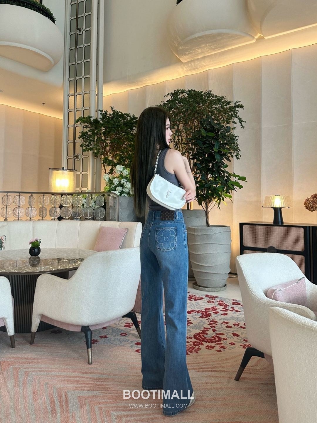 Louis Vuitton SS26 Cotton Denim Tailored Straight Pants 루이비통 SS26 코튼 데님 테일러드 스트레이트 블루 팬츠 5