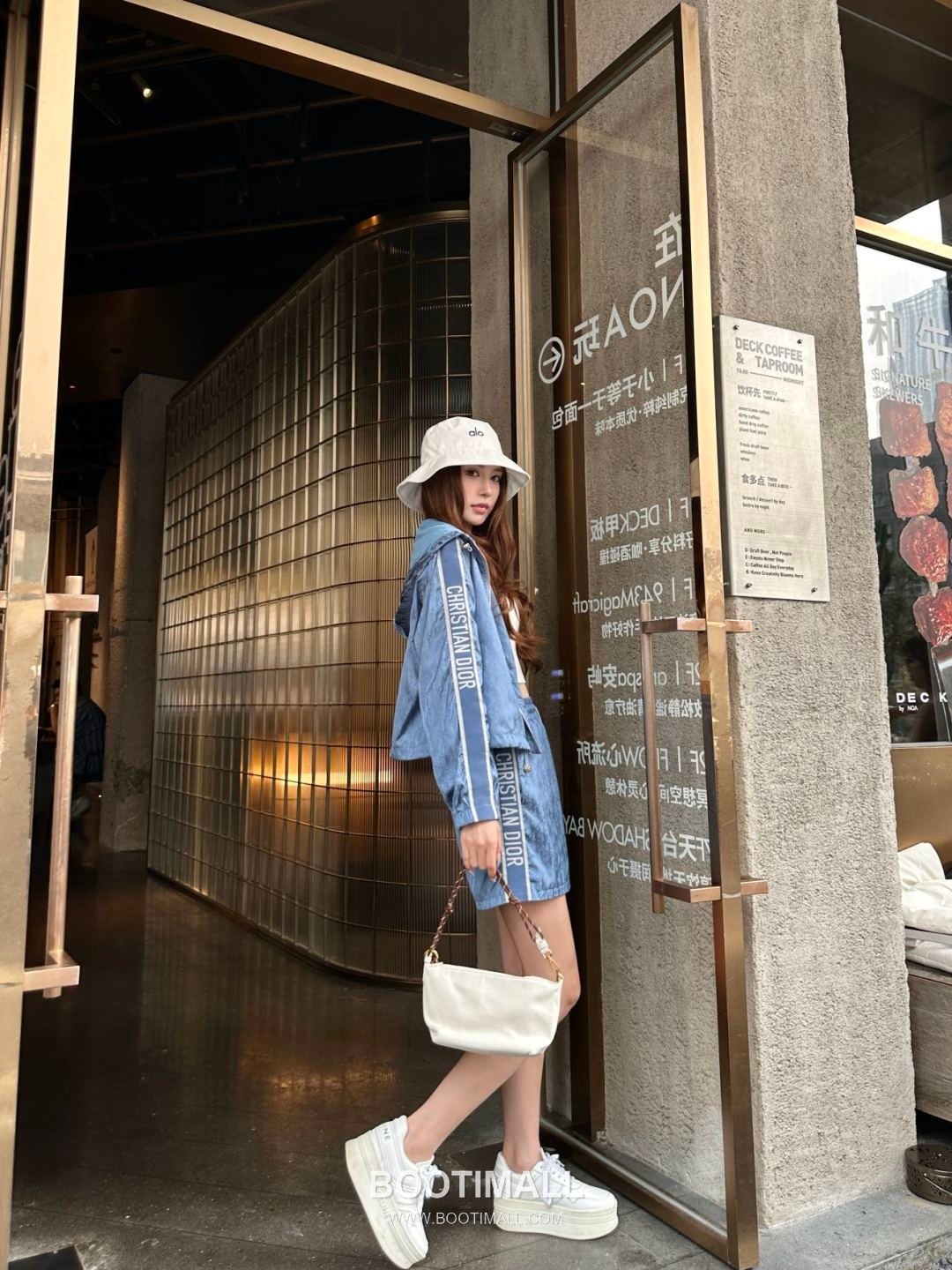 Dior SS26 Cotton Blend Cropped Jacket Shorts Set 디올 SS26 코튼혼방 크롭 재킷 쇼츠 화이트 셋업 7