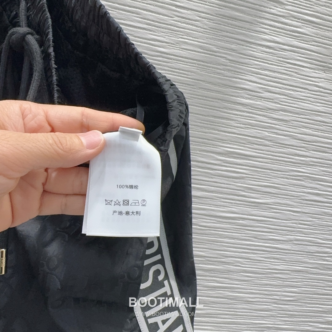 Dior SS26 Cotton Blend Cropped Jacket Shorts Set 디올 SS26 코튼혼방 크롭 재킷 쇼츠 화이트 셋업 16