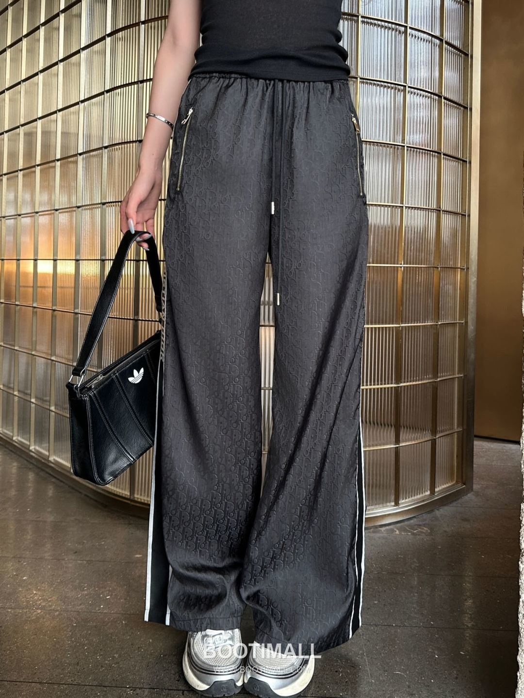 Dior SS26 Cotton Textured Straight Pants 디올 SS26 코튼 텍스처 스트레이트 블랙 팬츠 5