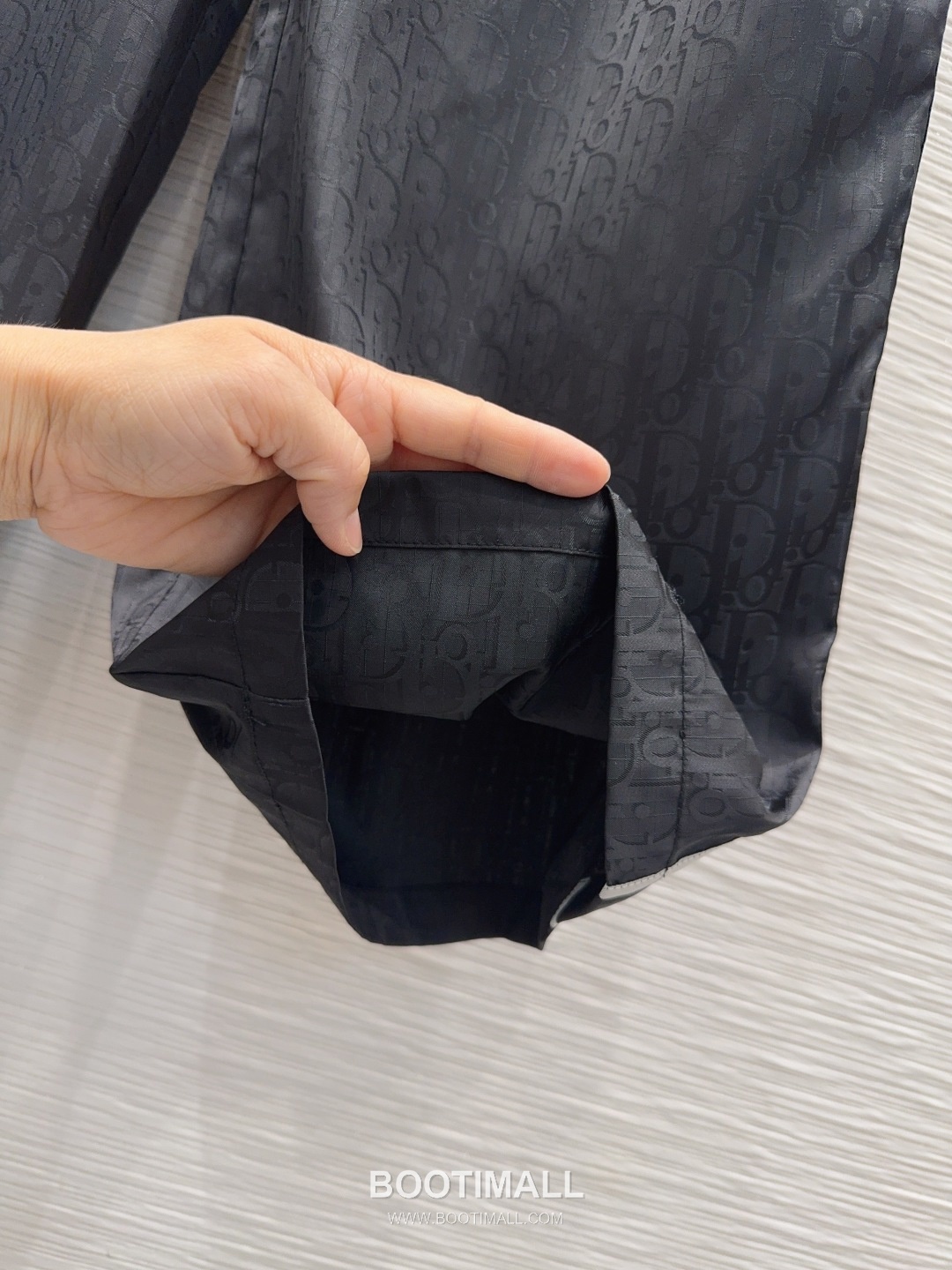 Dior SS26 Cotton Textured Straight Pants 디올 SS26 코튼 텍스처 스트레이트 블랙 팬츠 13