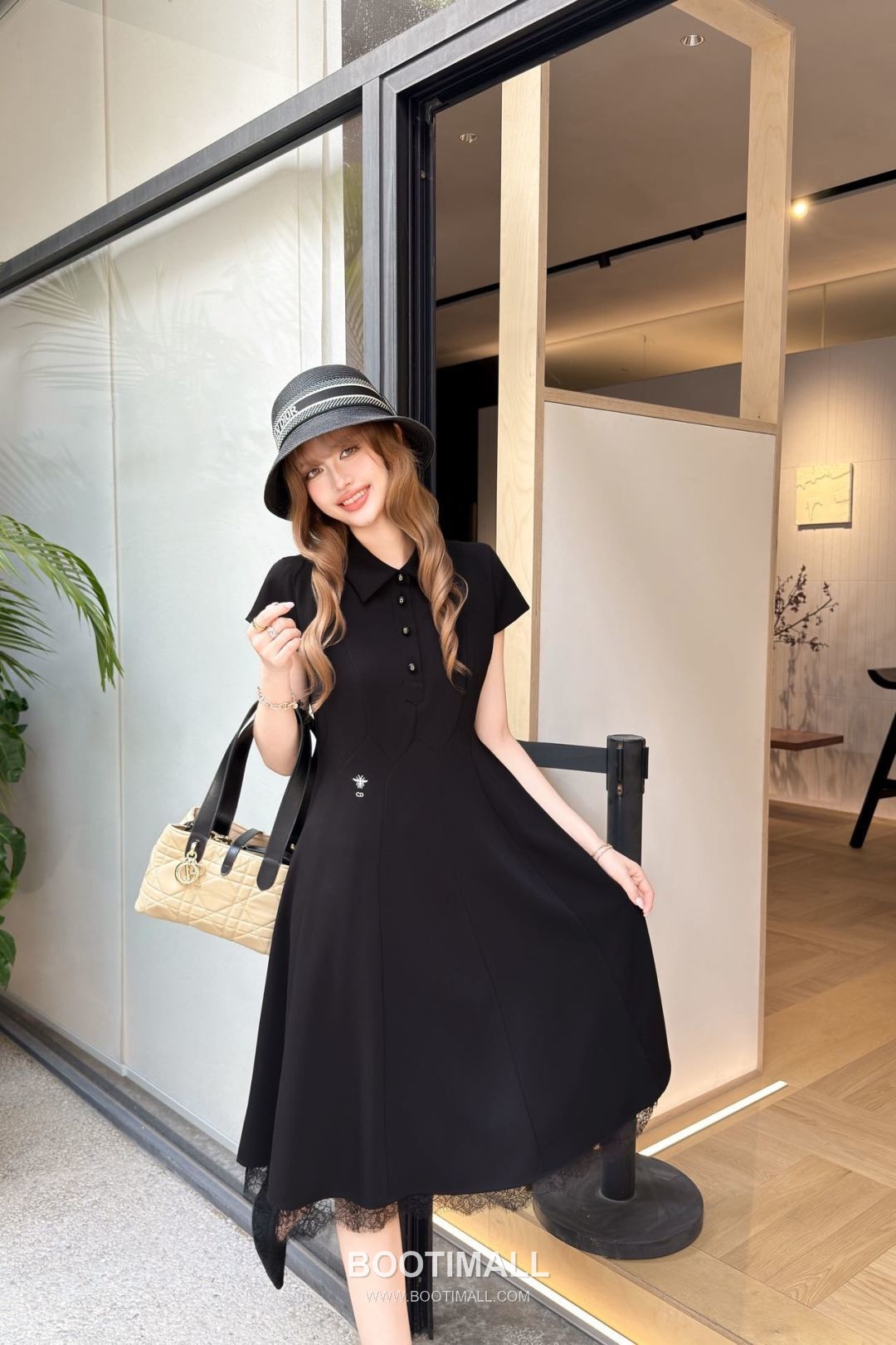 Dior SS26 Polyester Structured Fit Short Sleeve One Piece 디올 SS26 폴리에스터 구조핏 반팔 블랙 원피스 7