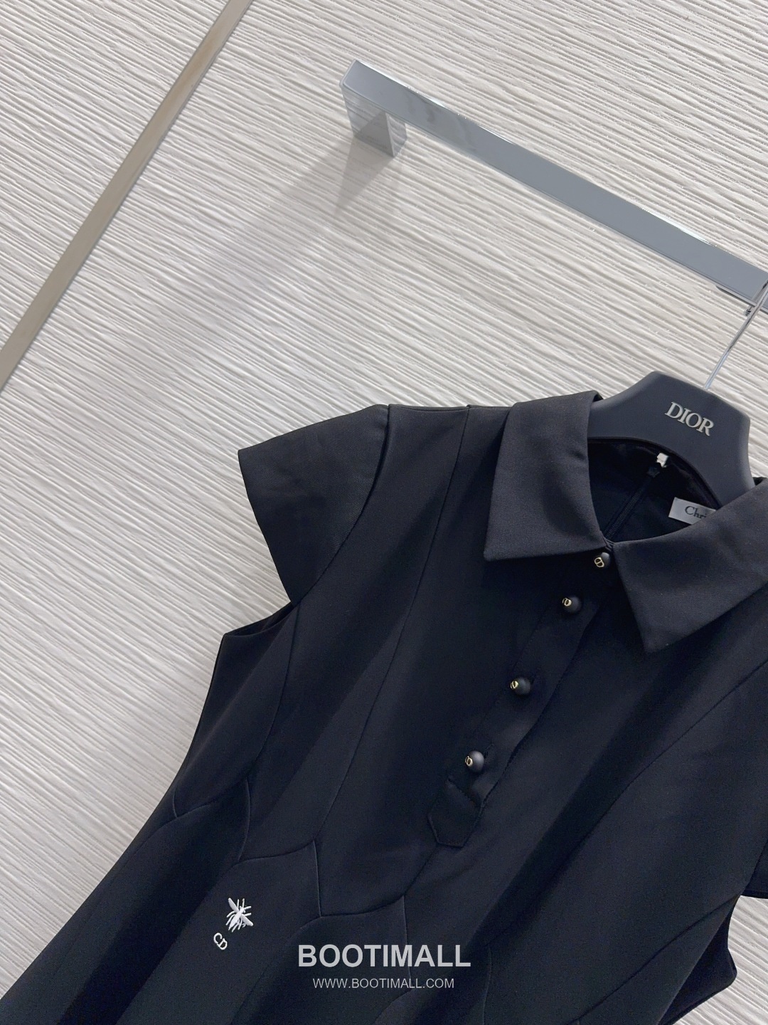 Dior SS26 Polyester Structured Fit Short Sleeve One Piece 디올 SS26 폴리에스터 구조핏 반팔 블랙 원피스 12