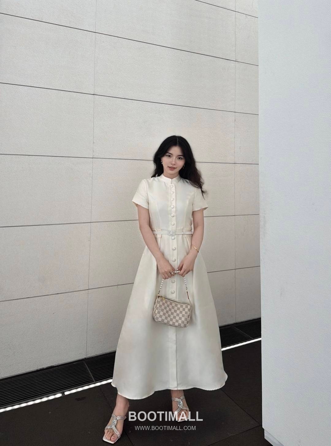 Dior SS26 Polyester Sleeveless Long One Piece 디올 SS26 폴리에스터 슬리브리스 블랙 원피스 3