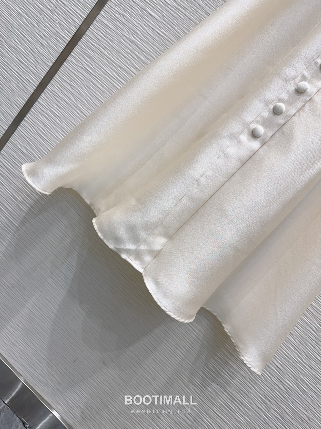 Dior SS26 Polyester Sleeveless Long One Piece 디올 SS26 폴리에스터 슬리브리스 블랙 원피스 13