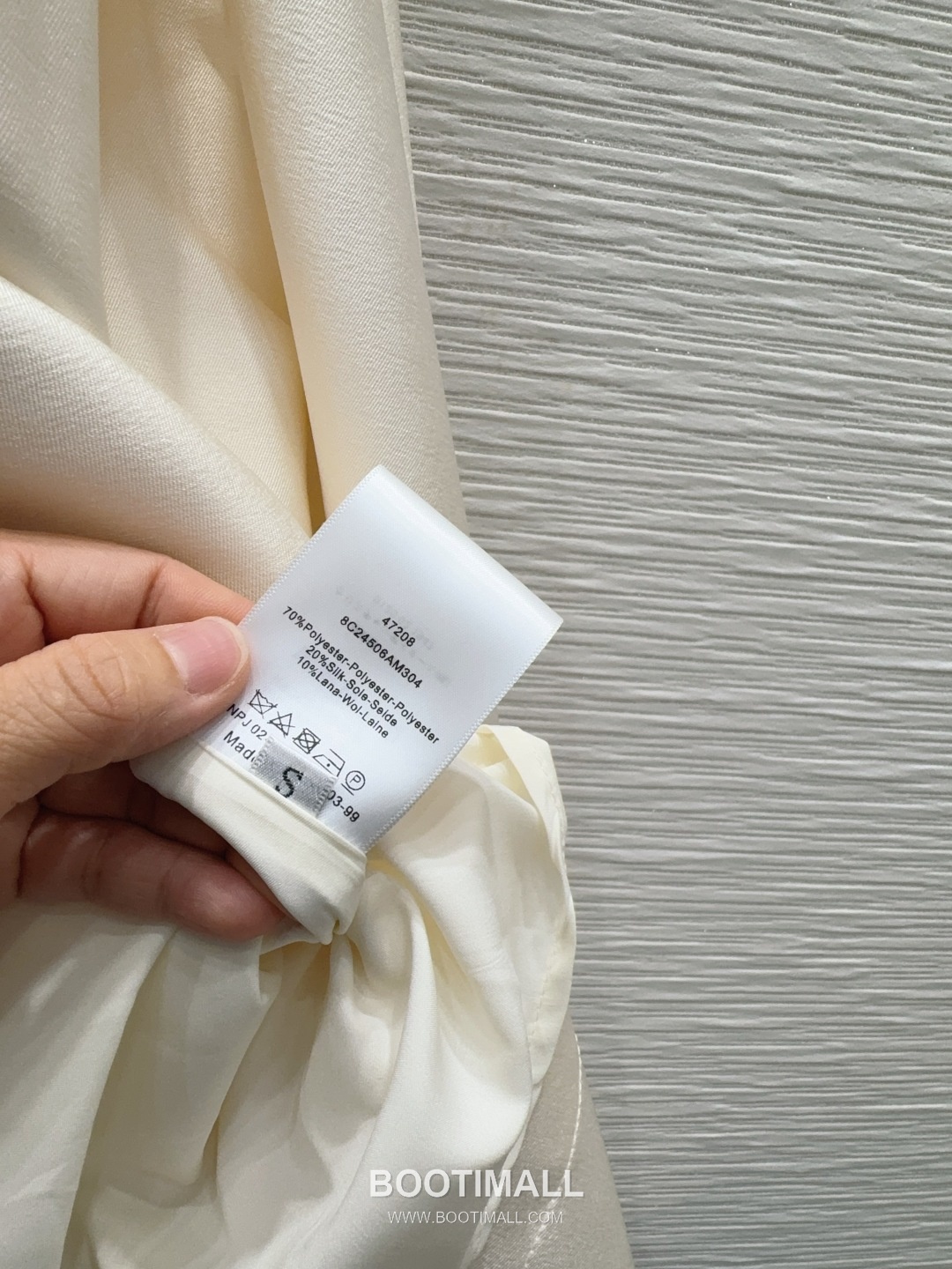 Dior SS26 Polyester Sleeveless Long One Piece 디올 SS26 폴리에스터 슬리브리스 블랙 원피스 16