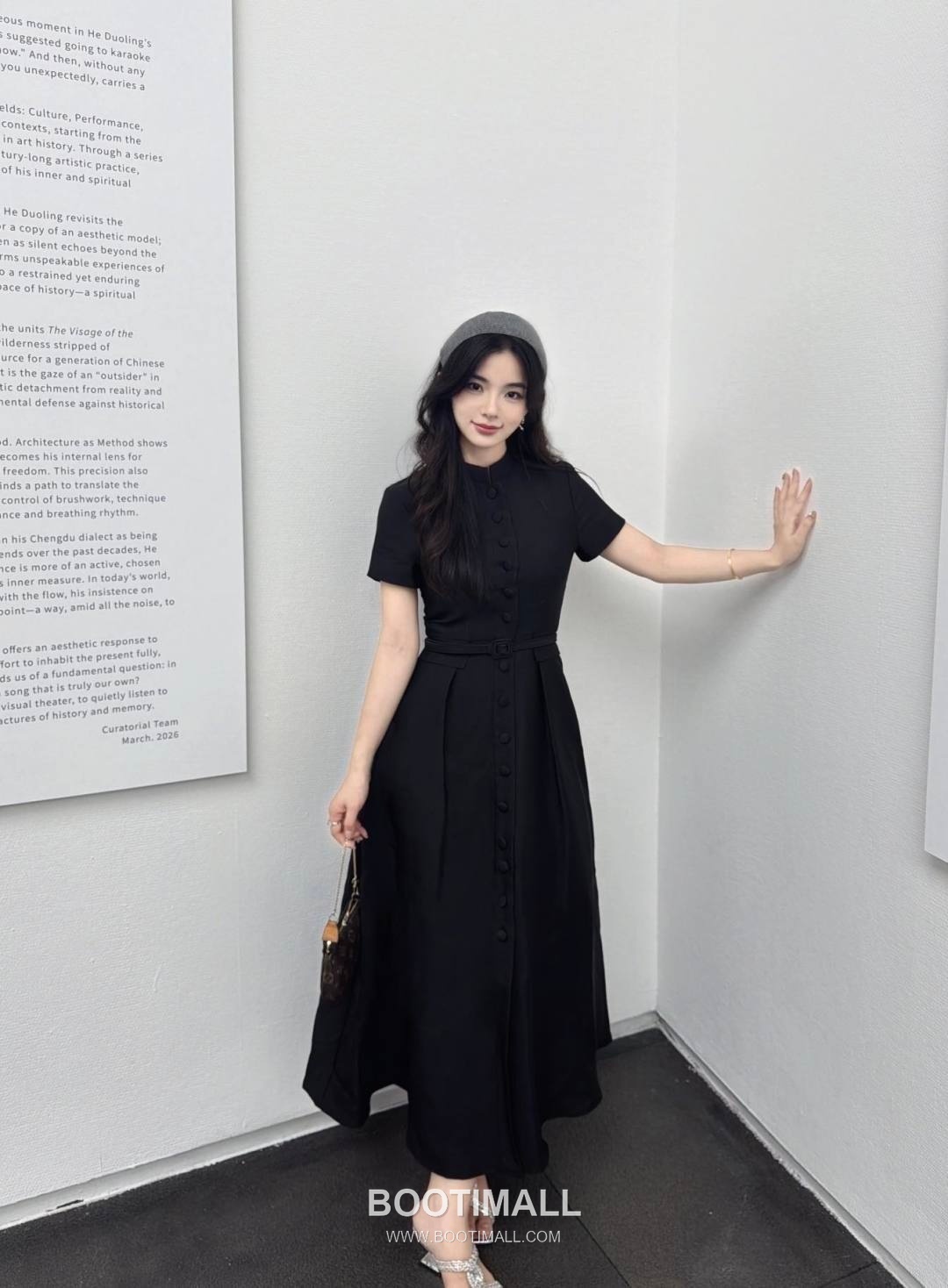 Dior SS26 Polyester Sleeveless Long One Piece 디올 SS26 폴리에스터 슬리브리스 블랙 원피스 6