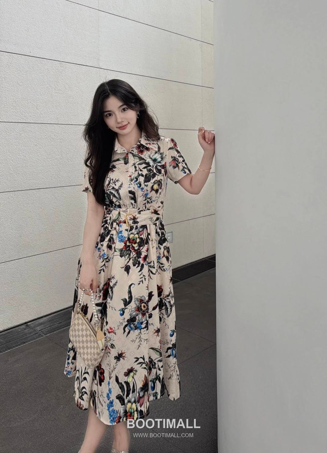 Louis Vuitton SS26 Polyester Print Sleeveless One Piece 루이비통 SS26 폴리에스터 프린트 슬리브리스 블랙 원피스 1