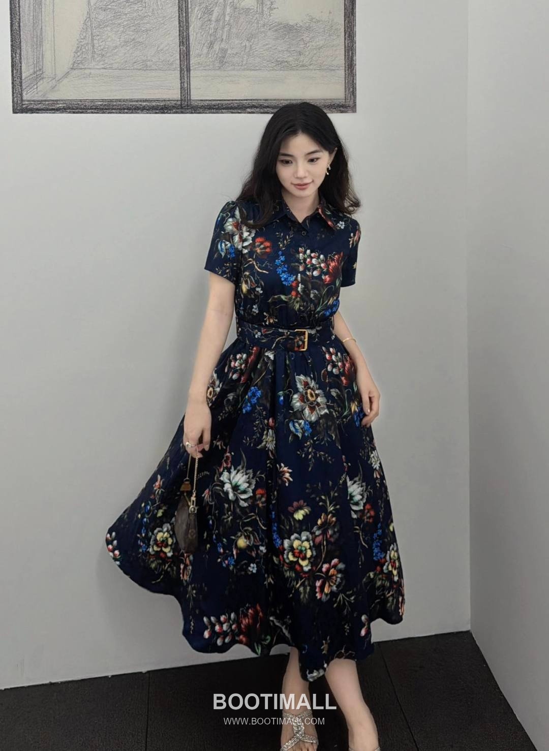 Louis Vuitton SS26 Polyester Print Sleeveless One Piece 루이비통 SS26 폴리에스터 프린트 슬리브리스 블랙 원피스 6