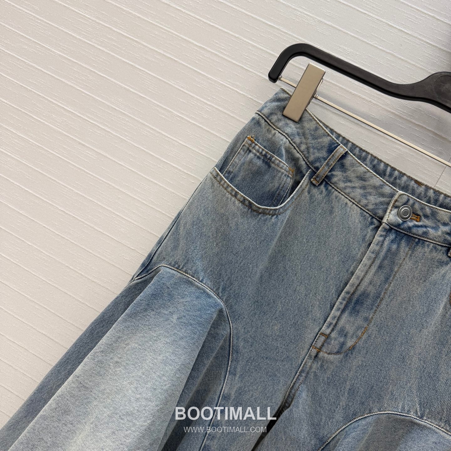 Alaia SS26 Cotton Washed Ruffle Wide Denim Pants 알라이아 SS26 코튼 워시드 프릴 와이드 블루 팬츠 3