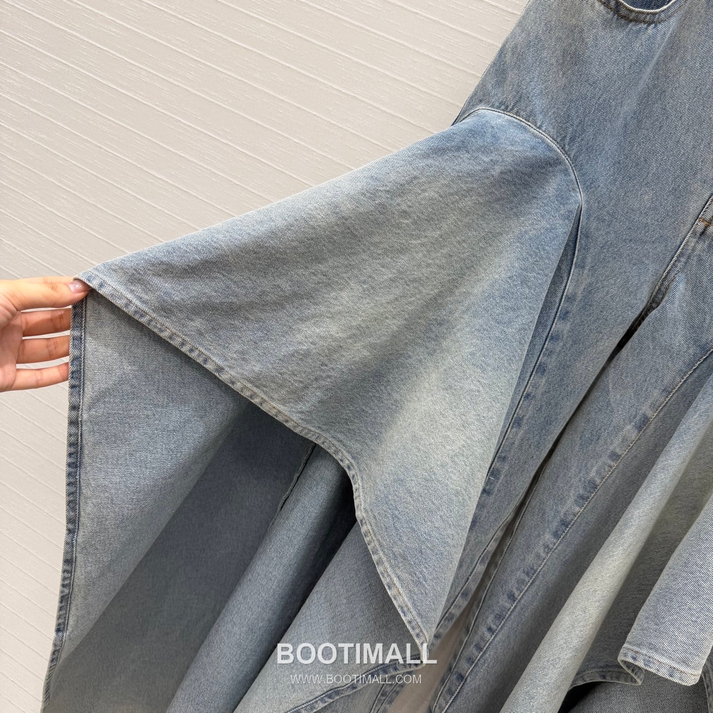 Alaia SS26 Cotton Washed Ruffle Wide Denim Pants 알라이아 SS26 코튼 워시드 프릴 와이드 블루 팬츠 6