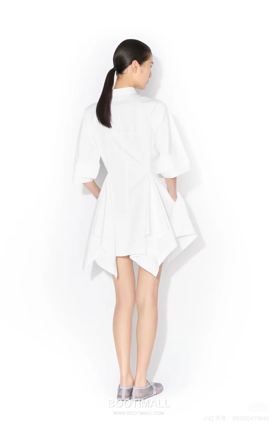 Alaia SS26 Cotton Asymmetric Waist Fit Short Sleeve One Piece 알라이아 SS26 코튼 비대칭 허리핏 반팔 블랙 원피스 2