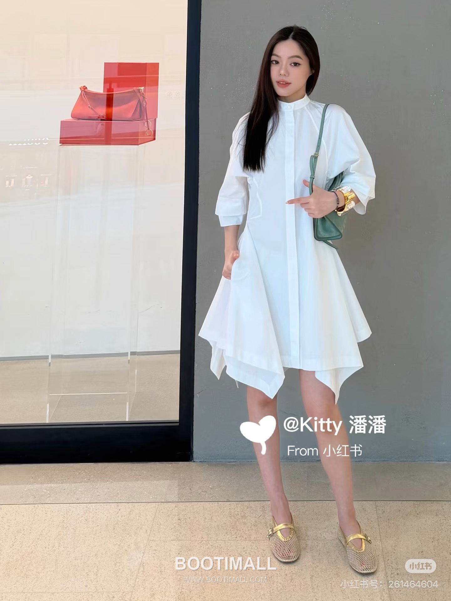 Alaia SS26 Cotton Asymmetric Waist Fit Short Sleeve One Piece 알라이아 SS26 코튼 비대칭 허리핏 반팔 블랙 원피스 4