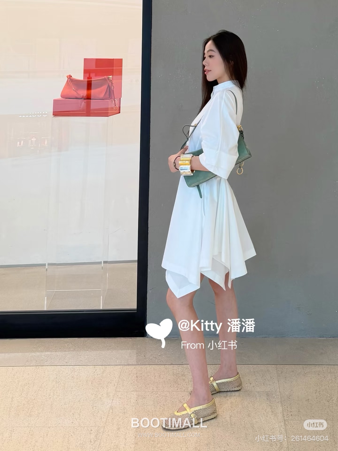 Alaia SS26 Cotton Asymmetric Waist Fit Short Sleeve One Piece 알라이아 SS26 코튼 비대칭 허리핏 반팔 블랙 원피스 5