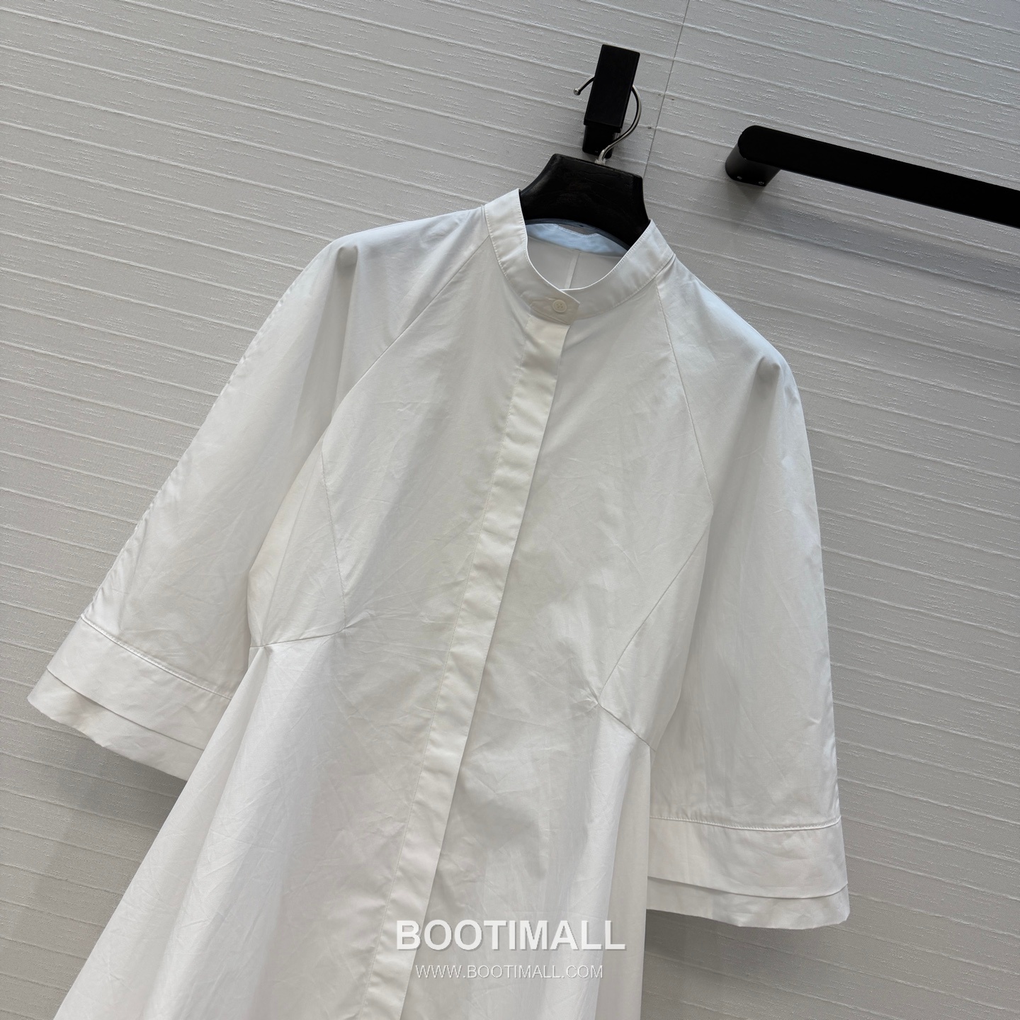 Alaia SS26 Cotton Asymmetric Waist Fit Short Sleeve One Piece 알라이아 SS26 코튼 비대칭 허리핏 반팔 블랙 원피스 9