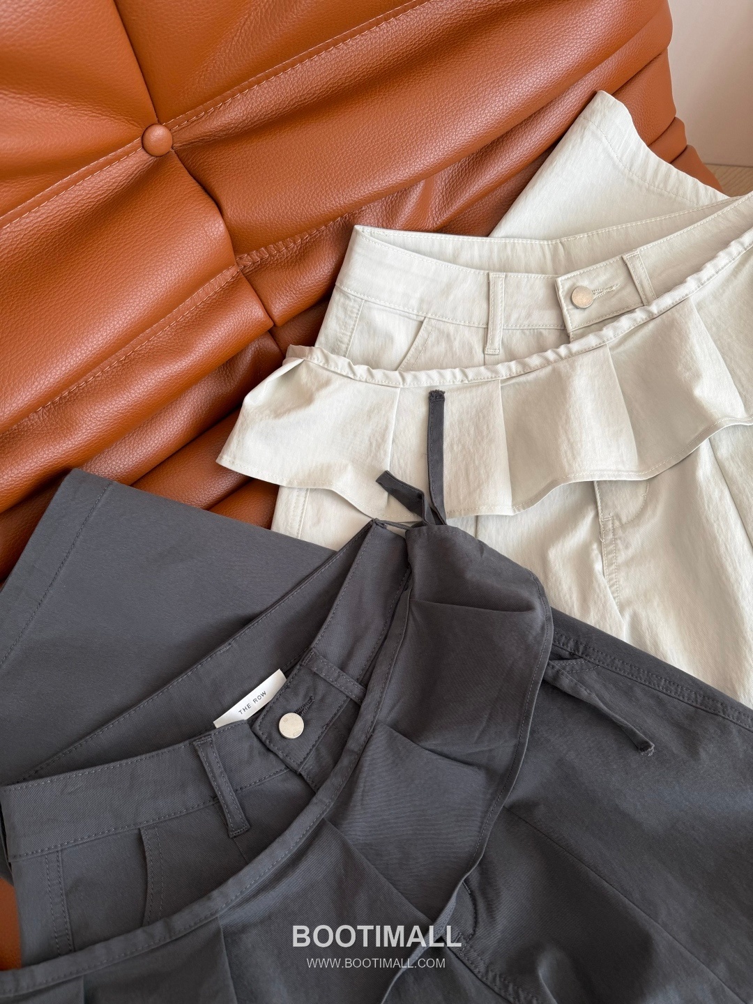 Thom Browne SS26 Cotton Ruffle Detachable Wide Pants 톰브라운 SS26 코튼 프릴 탈부착 와이드 블랙 팬츠 11