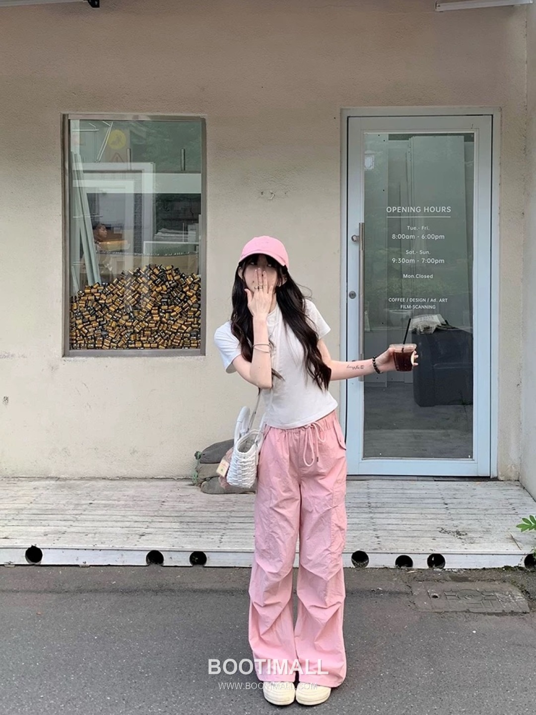 Thom Browne SS26 Cotton Ruffle Detachable Wide Pants 톰브라운 SS26 코튼 프릴 탈부착 와이드 블랙 팬츠 5