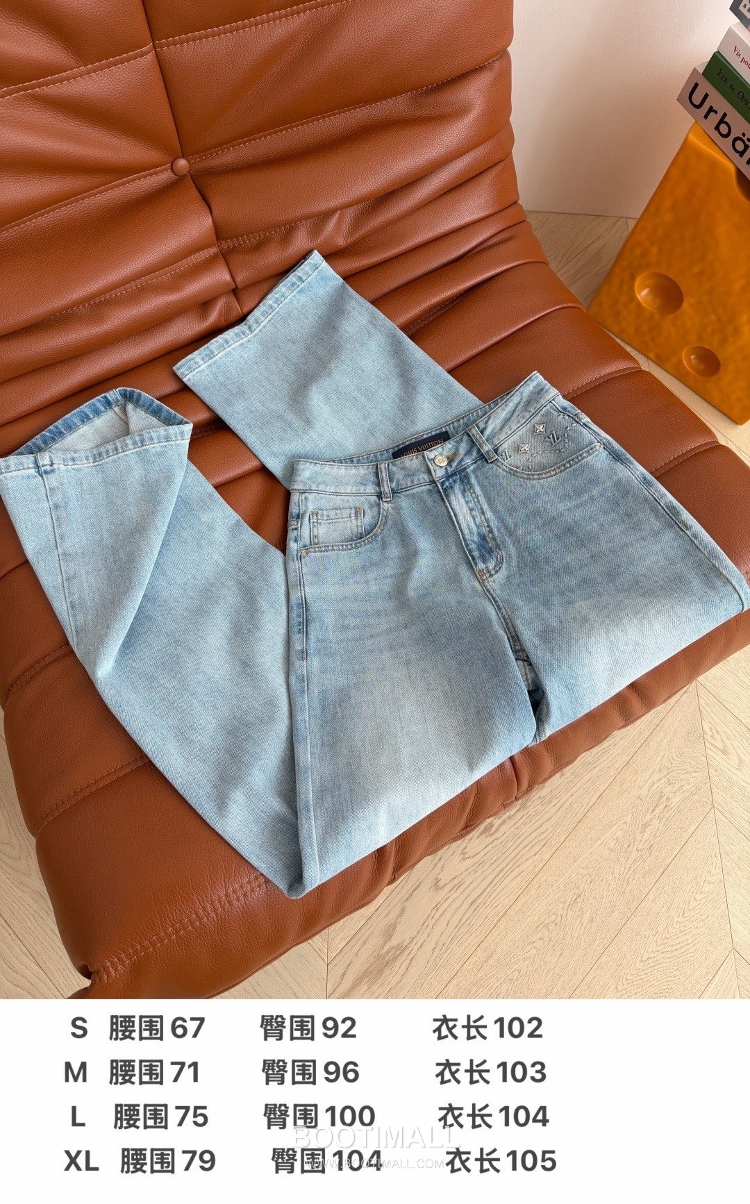 Louis Vuitton SS26 Cotton Monogram Beaded Washed Denim Pants 루이비통 SS26 코튼 모노그램 비즈 워시드 블루 팬츠 9