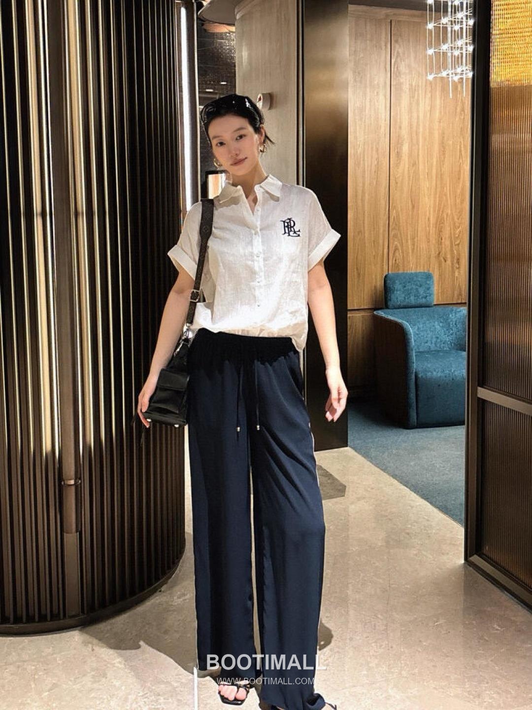 Loewe SS26 Linen Tencel Logo Embroidered Shirt 로에베 SS26 린넨 텐셀 로고 자수 화이트 셔츠 5