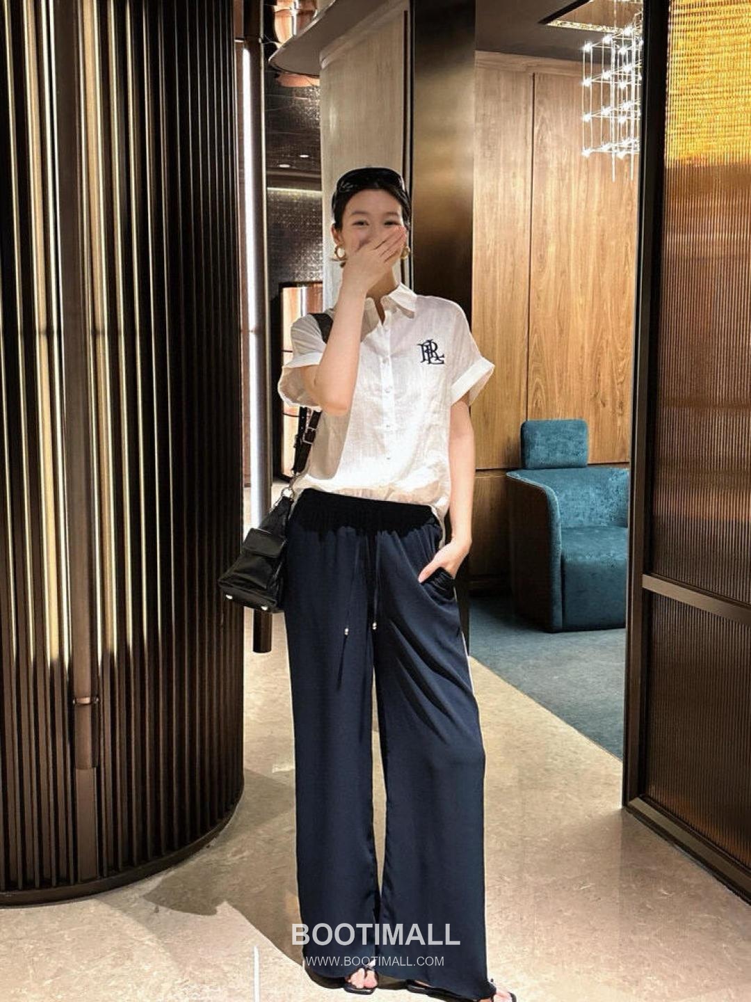 Loewe SS26 Linen Tencel Logo Embroidered Shirt 로에베 SS26 린넨 텐셀 로고 자수 화이트 셔츠 8