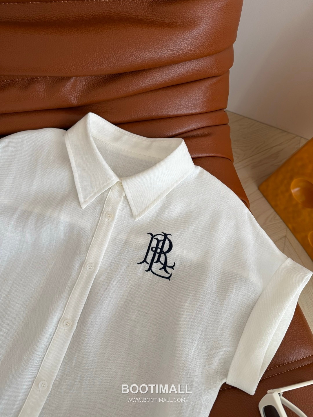 Loewe SS26 Linen Tencel Logo Embroidered Shirt 로에베 SS26 린넨 텐셀 로고 자수 화이트 셔츠 12