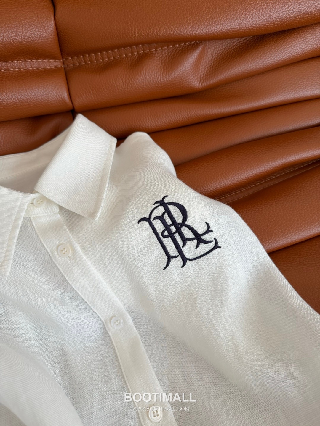 Loewe SS26 Linen Tencel Logo Embroidered Shirt 로에베 SS26 린넨 텐셀 로고 자수 화이트 셔츠 14