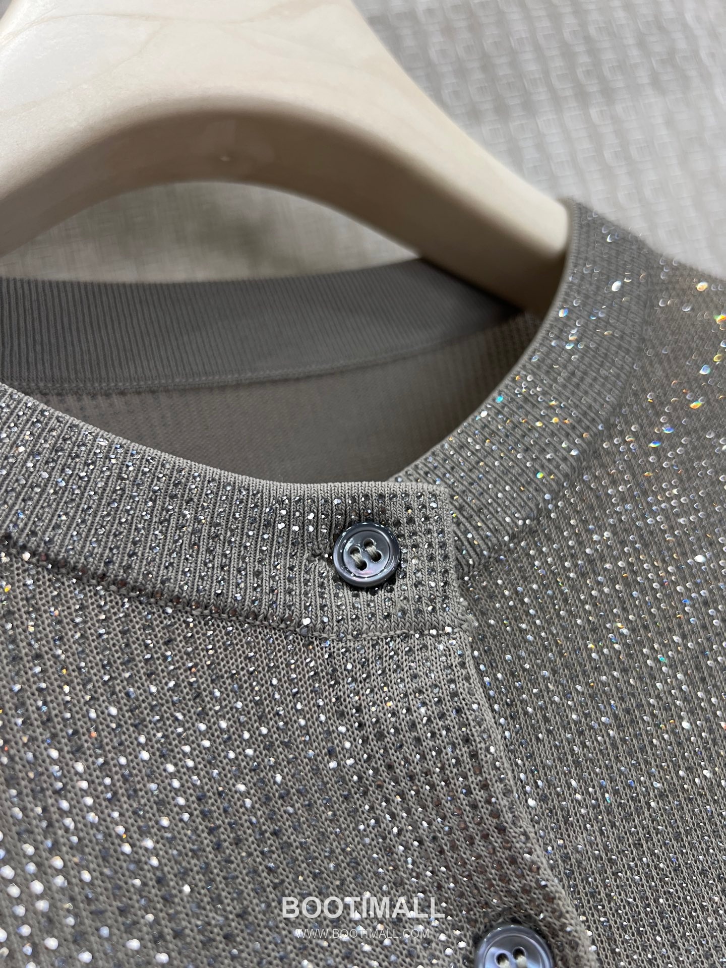 Alexander Wang SS26 Knit Rhinestone Embellished Cardigan 알렉산더왕 SS26 니트 라인스톤 장식 그레이 가디건 5