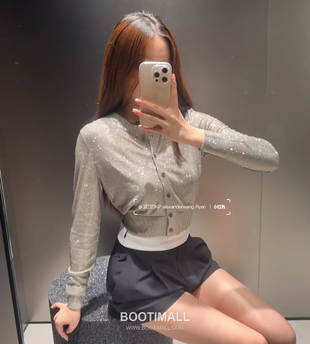 Alexander Wang SS26 Knit Rhinestone Embellished Cardigan 알렉산더왕 SS26 니트 라인스톤 장식 그레이 가디건 19