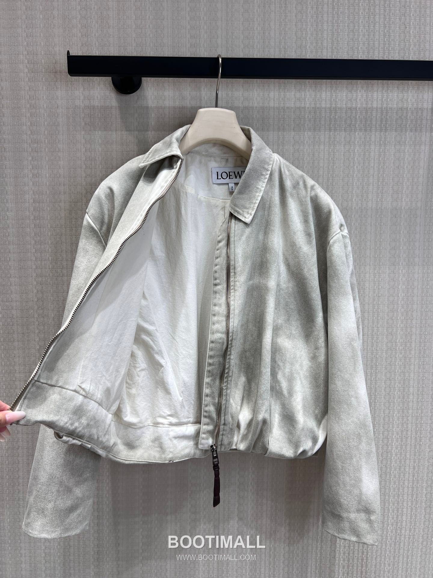 Loewe SS26 Cotton Tie-Dye Pleated Zip Jacket 로에베 SS26 코튼 타이다이 플리츠 집업 그레이 재킷 11