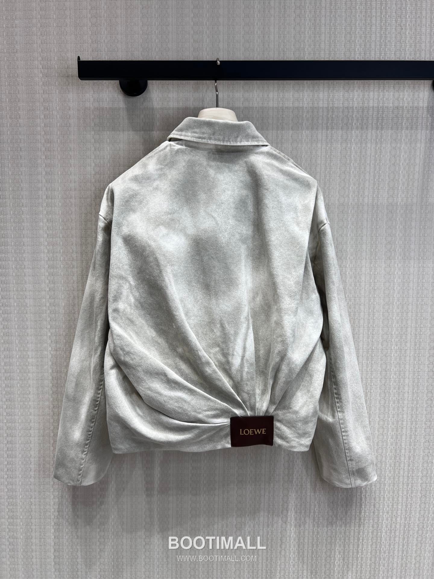 Loewe SS26 Cotton Tie-Dye Pleated Zip Jacket 로에베 SS26 코튼 타이다이 플리츠 집업 그레이 재킷 12