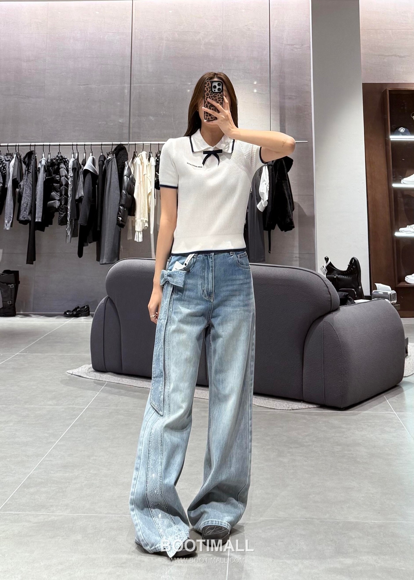 Ann Demeulemeester SS26 Cotton Bow Rhinestone Wide Denim Pants 앤드뮐미스터 SS26 코튼 리본 라인스톤 와이드 블루 팬츠 3