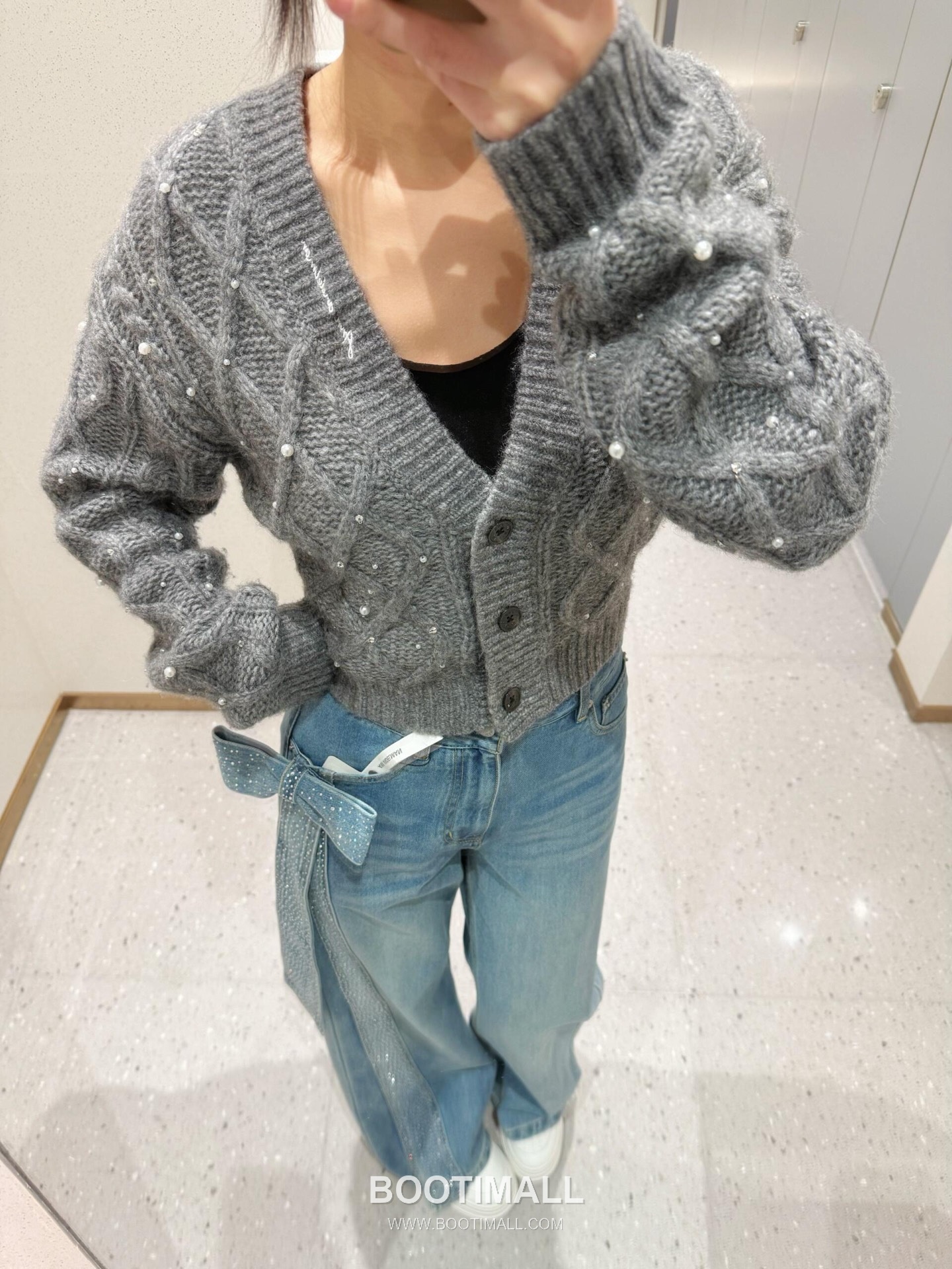 Ann Demeulemeester SS26 Cotton Bow Rhinestone Wide Denim Pants 앤드뮐미스터 SS26 코튼 리본 라인스톤 와이드 블루 팬츠 5