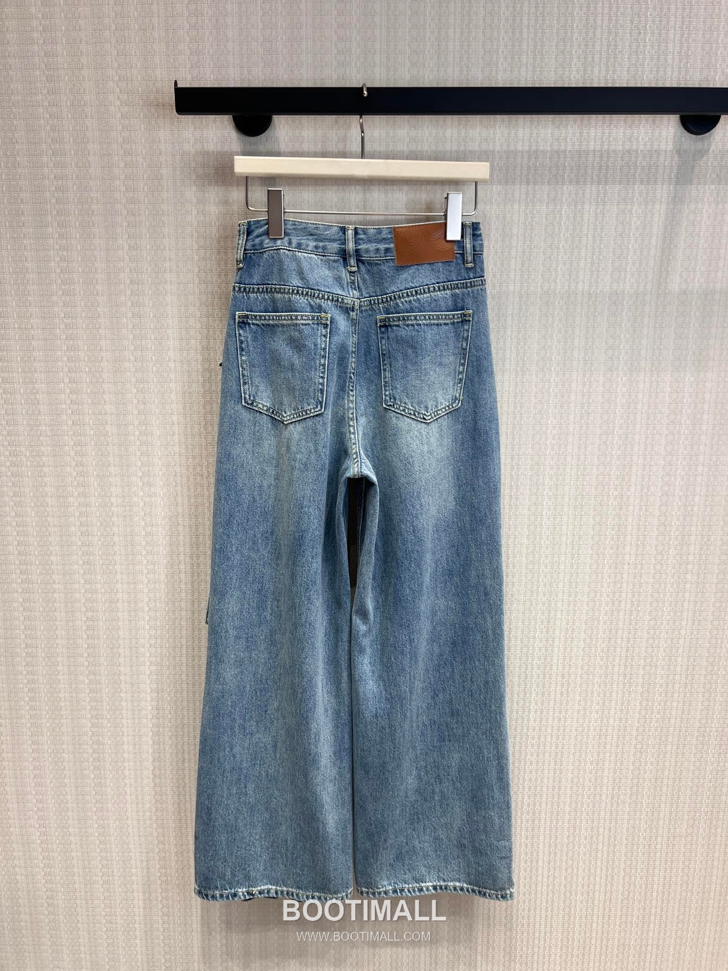 Ann Demeulemeester SS26 Cotton Bow Rhinestone Wide Denim Pants 앤드뮐미스터 SS26 코튼 리본 라인스톤 와이드 블루 팬츠 11